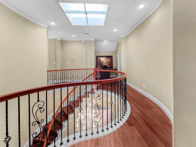 6951 Sea Harbor Drive, Grand Prairie, TX 75054