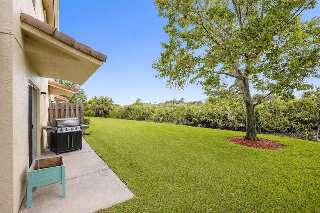 5373 SE Jennings Lane, Stuart, FL 34997