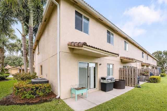 5373 SE Jennings Lane, Stuart, FL 34997