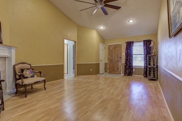 1023 Iola Drive, Lubbock, TX 79416