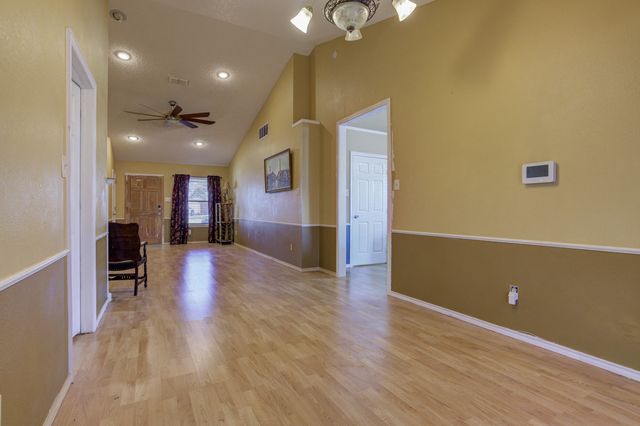 1023 Iola Drive, Lubbock, TX 79416