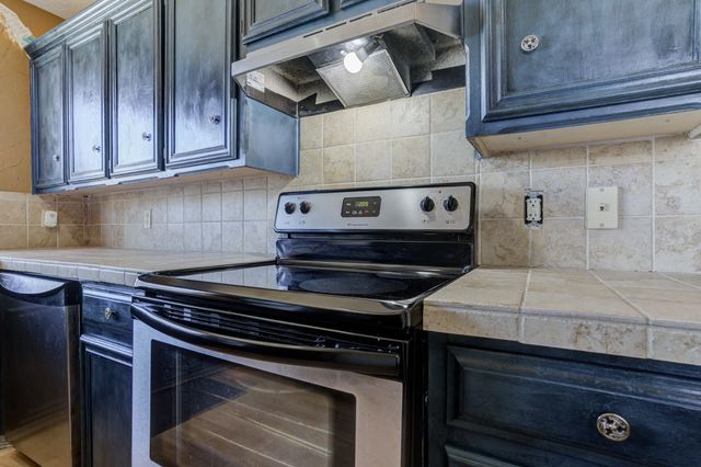 1023 Iola Drive, Lubbock, TX 79416