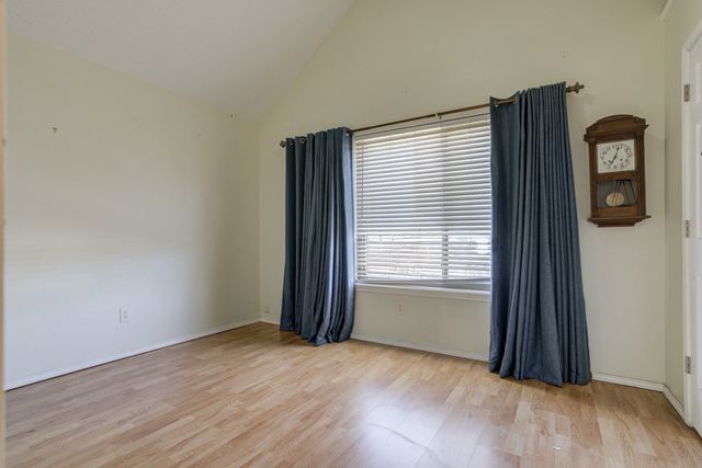 1023 Iola Drive, Lubbock, TX 79416