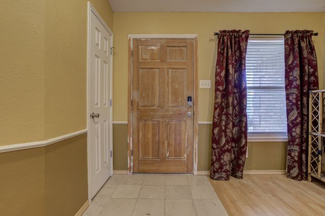 1023 Iola Drive, Lubbock, TX 79416