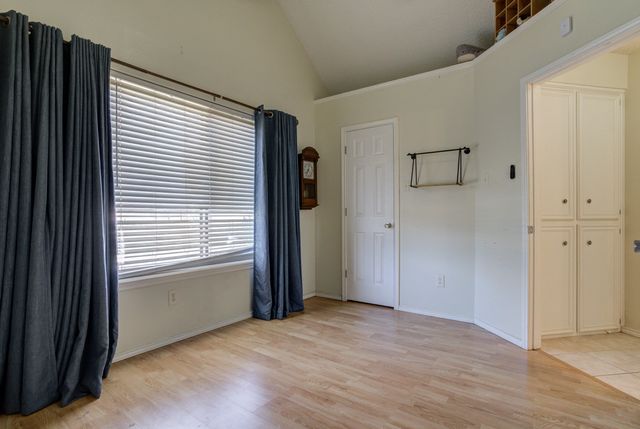 1023 Iola Drive, Lubbock, TX 79416