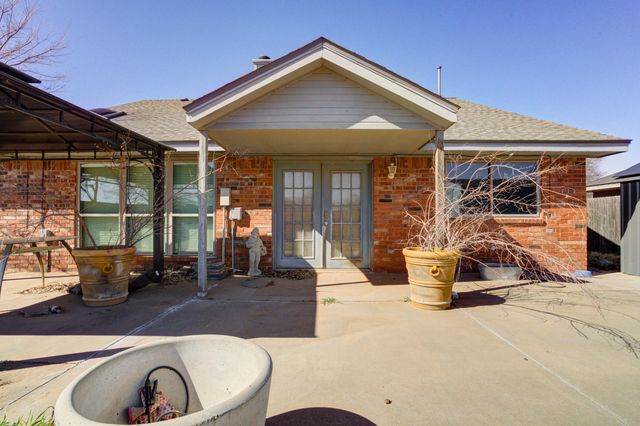 1023 Iola Drive, Lubbock, TX 79416