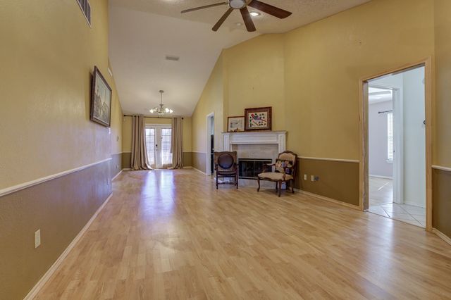 1023 Iola Drive, Lubbock, TX 79416