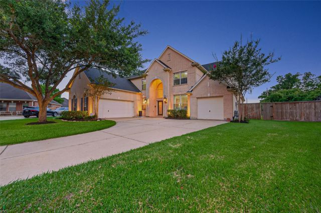 13130 Cane Lake Court, Sugar Land, TX 77498