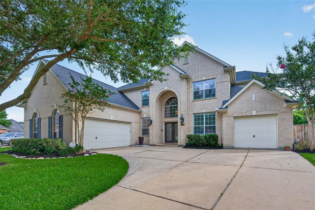 13130 Cane Lake Court, Sugar Land, TX 77498