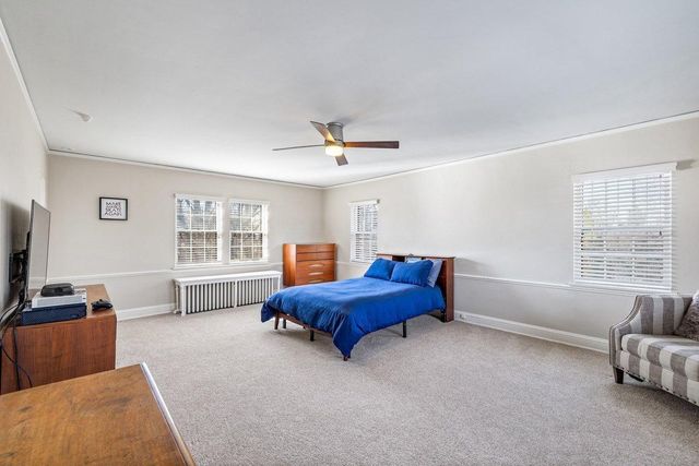 1014 Mount Curve Avenue, Minneapolis, MN 55403