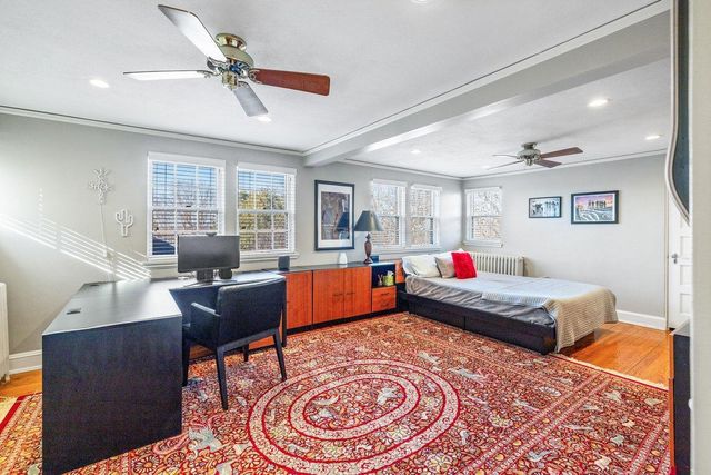 1014 Mount Curve Avenue, Minneapolis, MN 55403