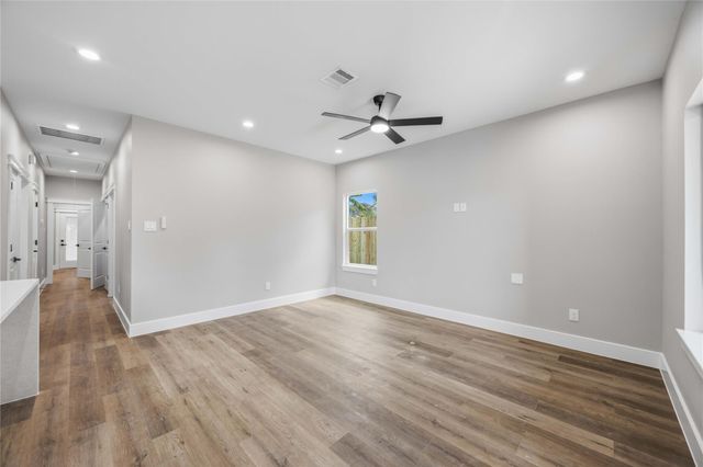7912 James Franklin, Houston, TX 77088