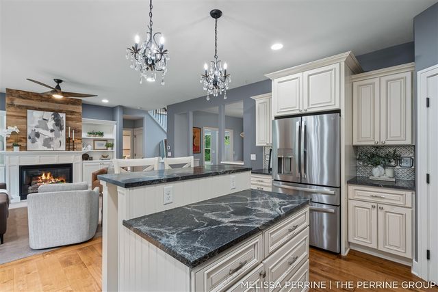 12125 Cherry Creek Ridge, Lowell, MI 49331