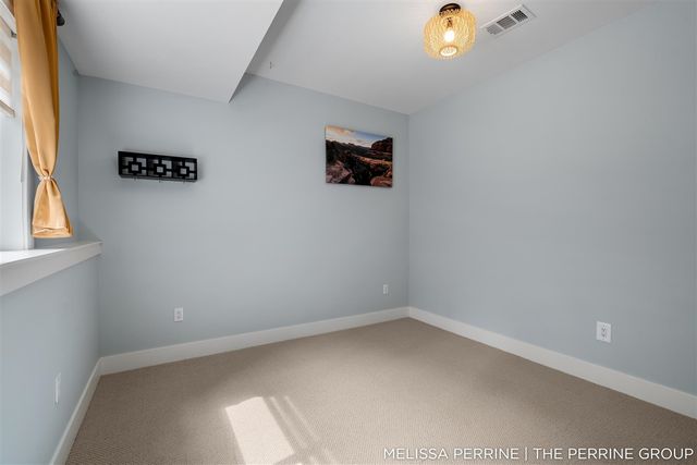 12125 Cherry Creek Ridge, Lowell, MI 49331
