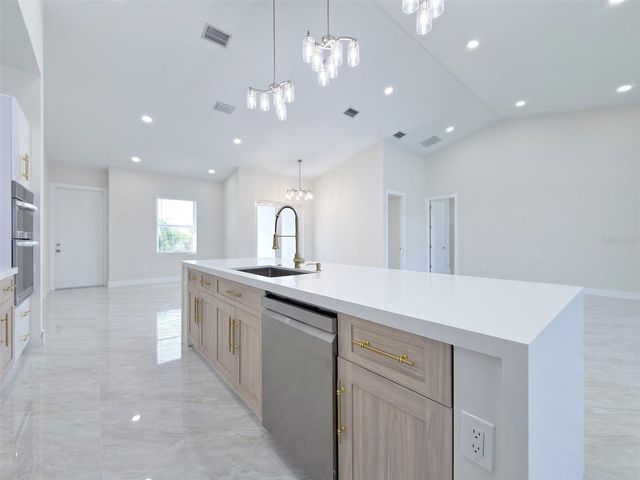 14663 LILLIAN CIRCLE, Port Charlotte, FL 33981