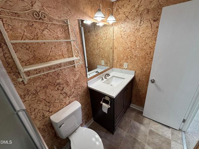 54 Willow Bridge Drive, Durham, NC 27707