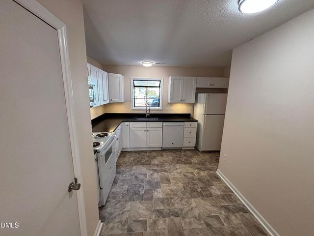 54 Willow Bridge Drive, Durham, NC 27707