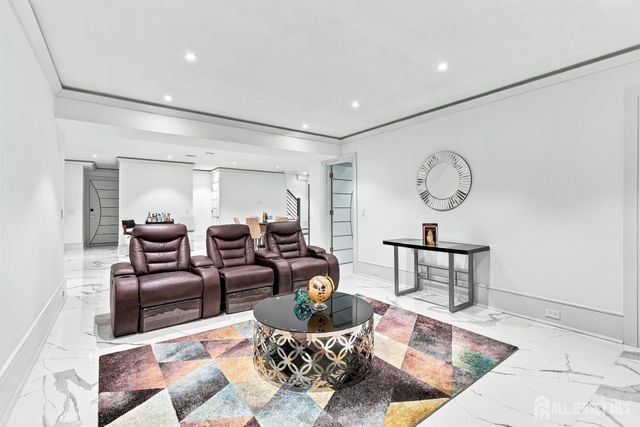 120 Tingley Lane, Edison, NJ 08820