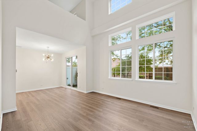 1508 N Waterbury Circle, Palatine, IL 60074