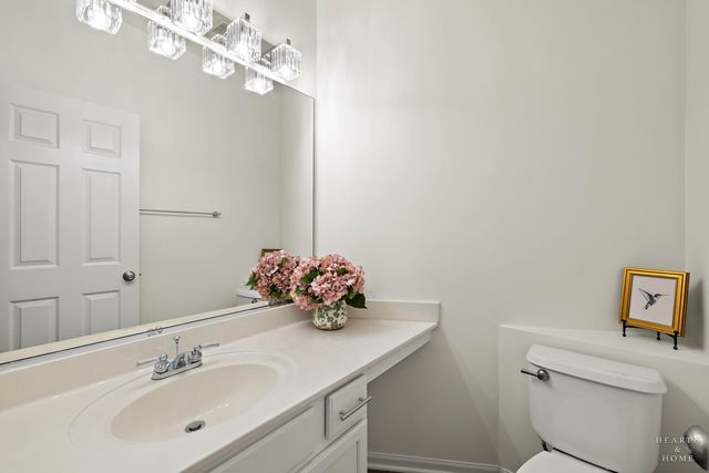 1508 N Waterbury Circle, Palatine, IL 60074