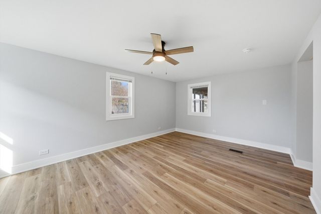 8516 Austin Avenue, Burbank, IL 60459