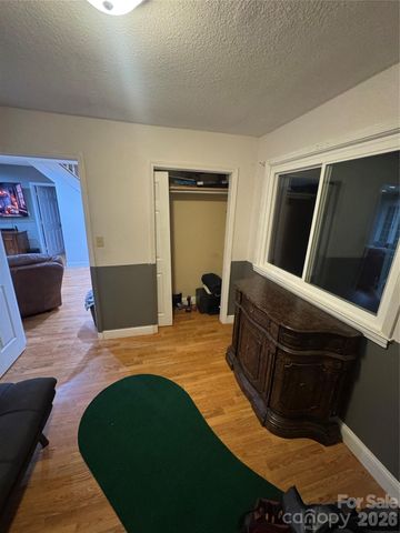 4266 Smokey Creek Road, Lenoir, NC 28645