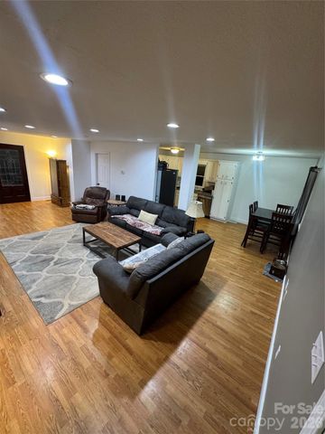 4266 Smokey Creek Road, Lenoir, NC 28645