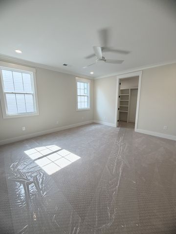 4030 Kathie Dr, Thompsons Station, TN 37179