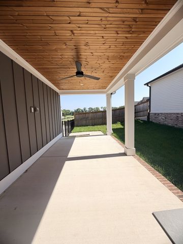 4030 Kathie Dr, Thompsons Station, TN 37179