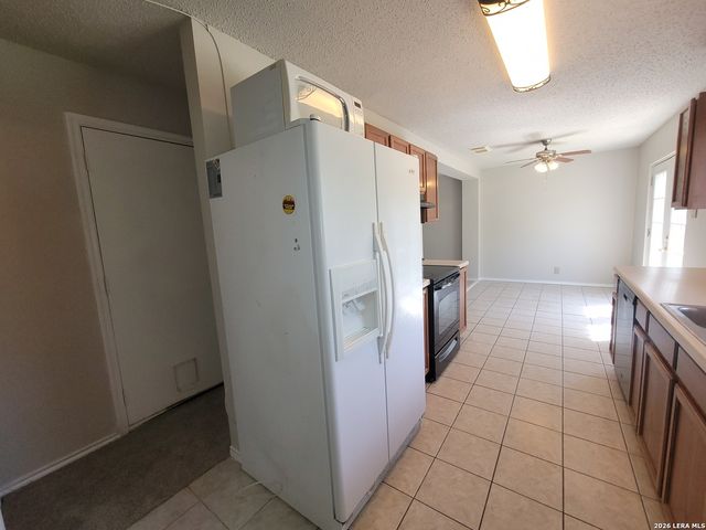 6110 Candletree, San Antonio, TX 78244
