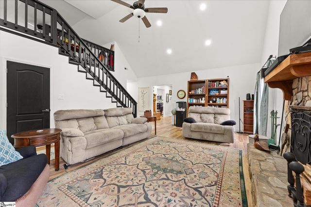 130 Dogwood Terrace, Marietta, SC 29661