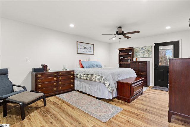 130 Dogwood Terrace, Marietta, SC 29661