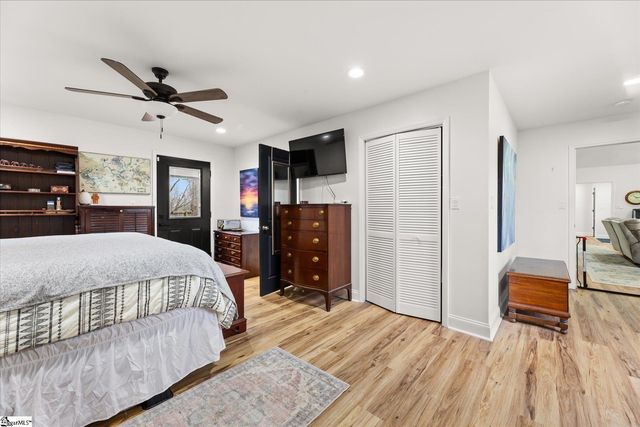 130 Dogwood Terrace, Marietta, SC 29661