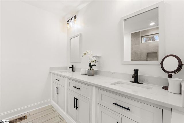 130 Dogwood Terrace, Marietta, SC 29661