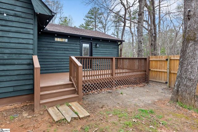 130 Dogwood Terrace, Marietta, SC 29661