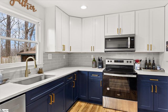 130 Dogwood Terrace, Marietta, SC 29661