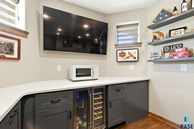2405 S Durango Cir Circle, Sioux Falls, SD 57110