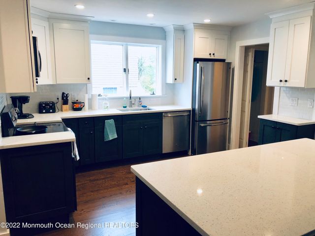 108 Atlantic Avenue, Point Pleasant Beach, NJ 08742