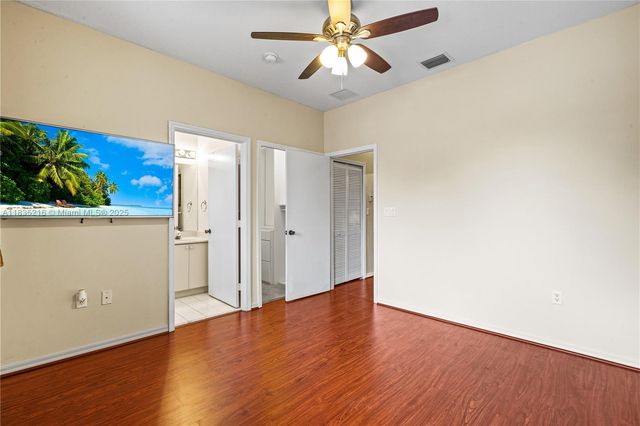 604 SW 107th Ave 706, Pembroke Pines, FL 33025
