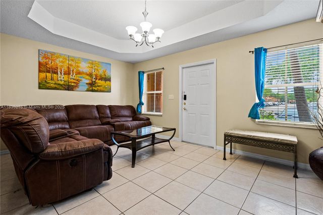 604 SW 107th Ave 706, Pembroke Pines, FL 33025