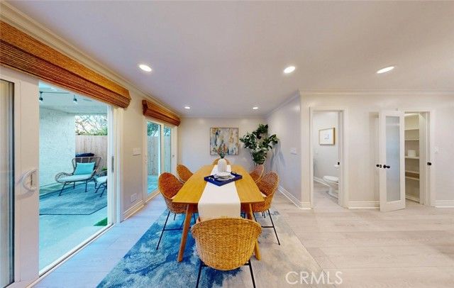 322 12 th, Huntington Beach, CA 92648