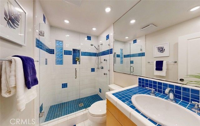 322 12 th, Huntington Beach, CA 92648