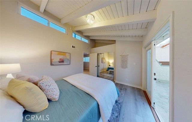 322 12 th, Huntington Beach, CA 92648