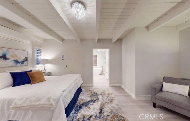 322 12 th, Huntington Beach, CA 92648