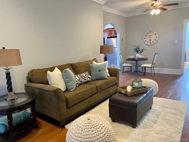 1240 W Broadway K, Hewlett, NY 11557