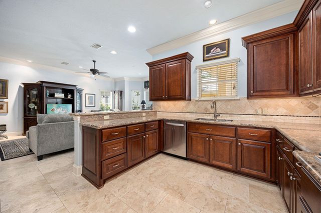 39 Olmstead Row, The Woodlands, TX 77380