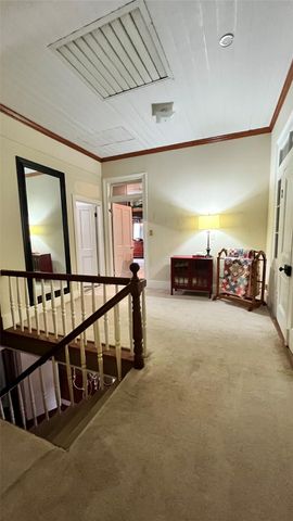 636 Franklin ST S, La Grange, TX 78945