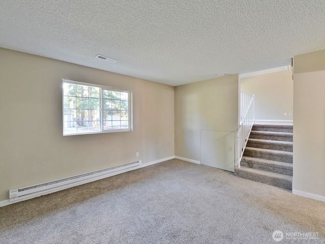 29805 42nd Avenue S, Auburn, WA 98001