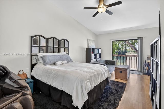 4283 S Pine Island Rd, Davie, FL 33328