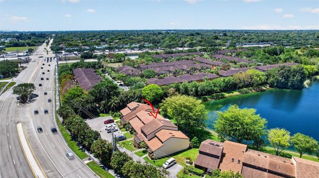 4283 S Pine Island Rd, Davie, FL 33328